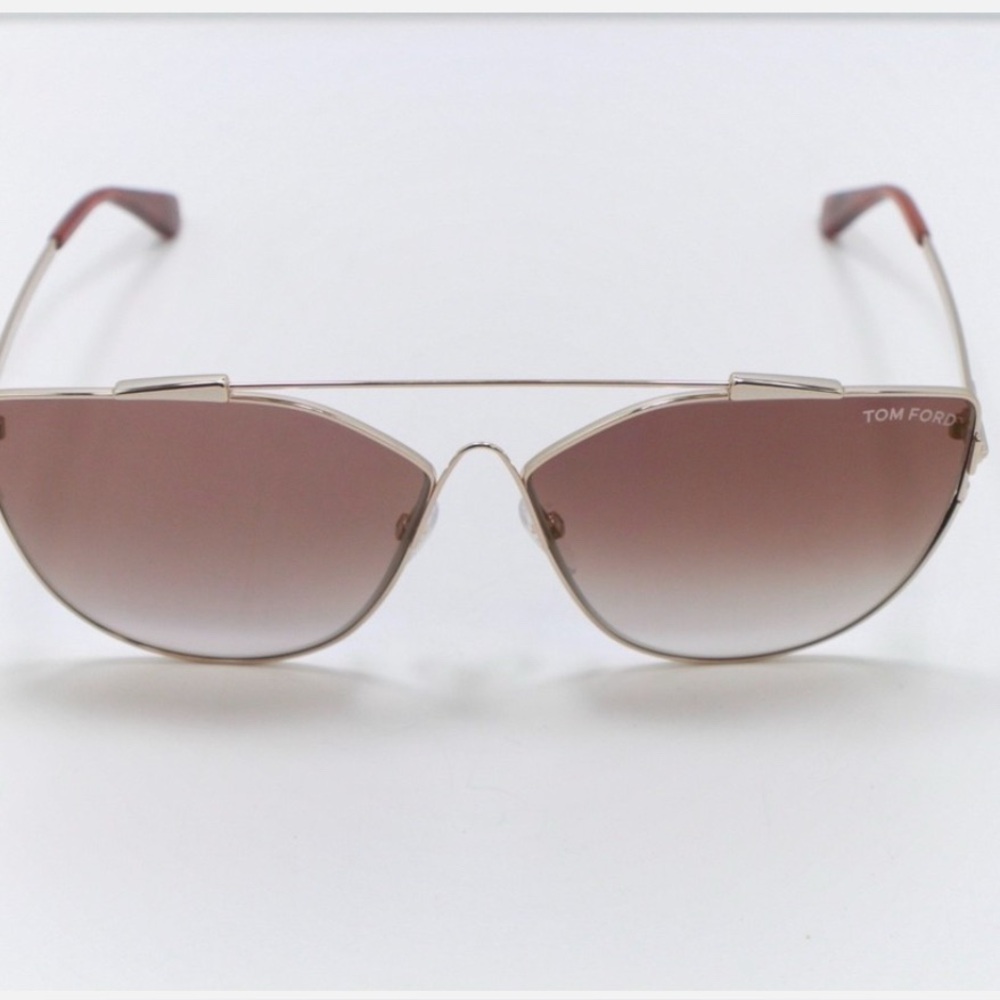 Tom Ford 

Jacquelyn-02 Eyewear Frame